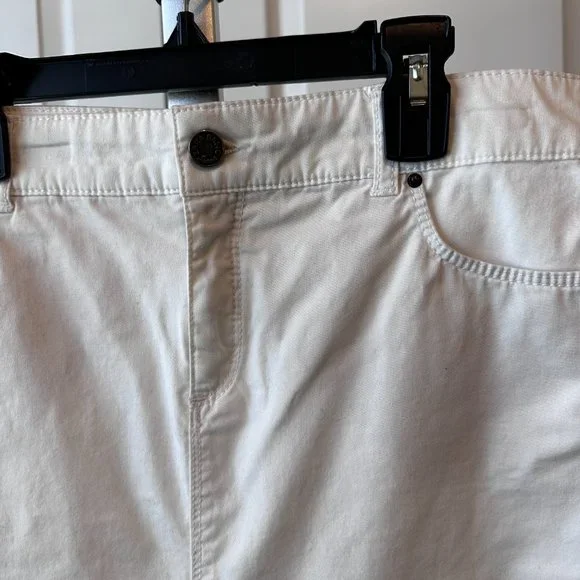 Zara White Denim Mini Skirt - Picture 3 of 5